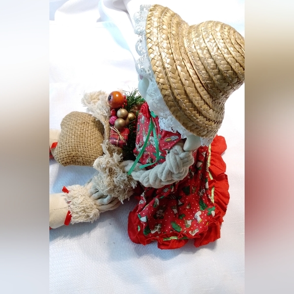 House of Lloyd 1993 Flossie Christmas Around the World - Picture 2 of 9